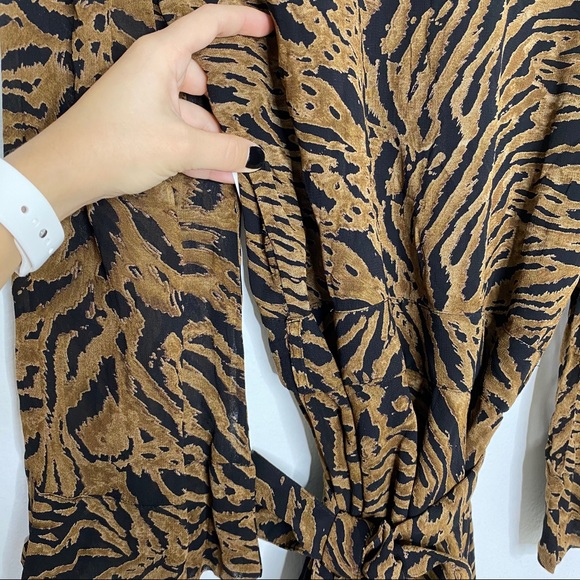 NEW Ganni Tiger Printed Georgette Mini Dress - Picture 6 of 12